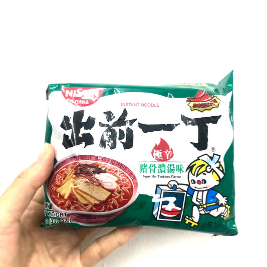 NISSIN DEMAE RAMEN - Super Hot Tonkotsu Flavour