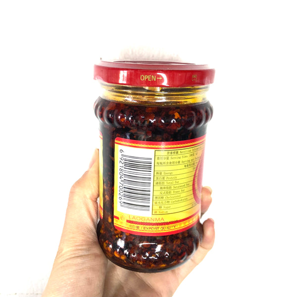 LAO GAN MA Spicy Chilli Crisps in Oil 210g